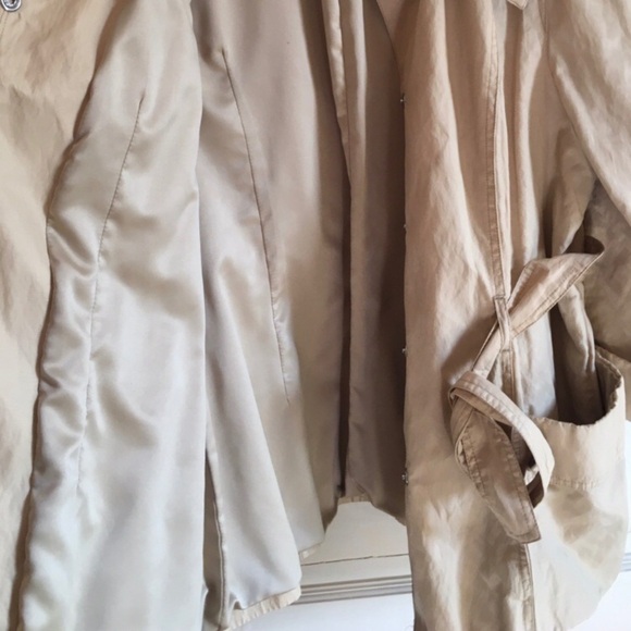 Liz Claiborne Light Tan Mid Length Coat - Picture 6 of 8